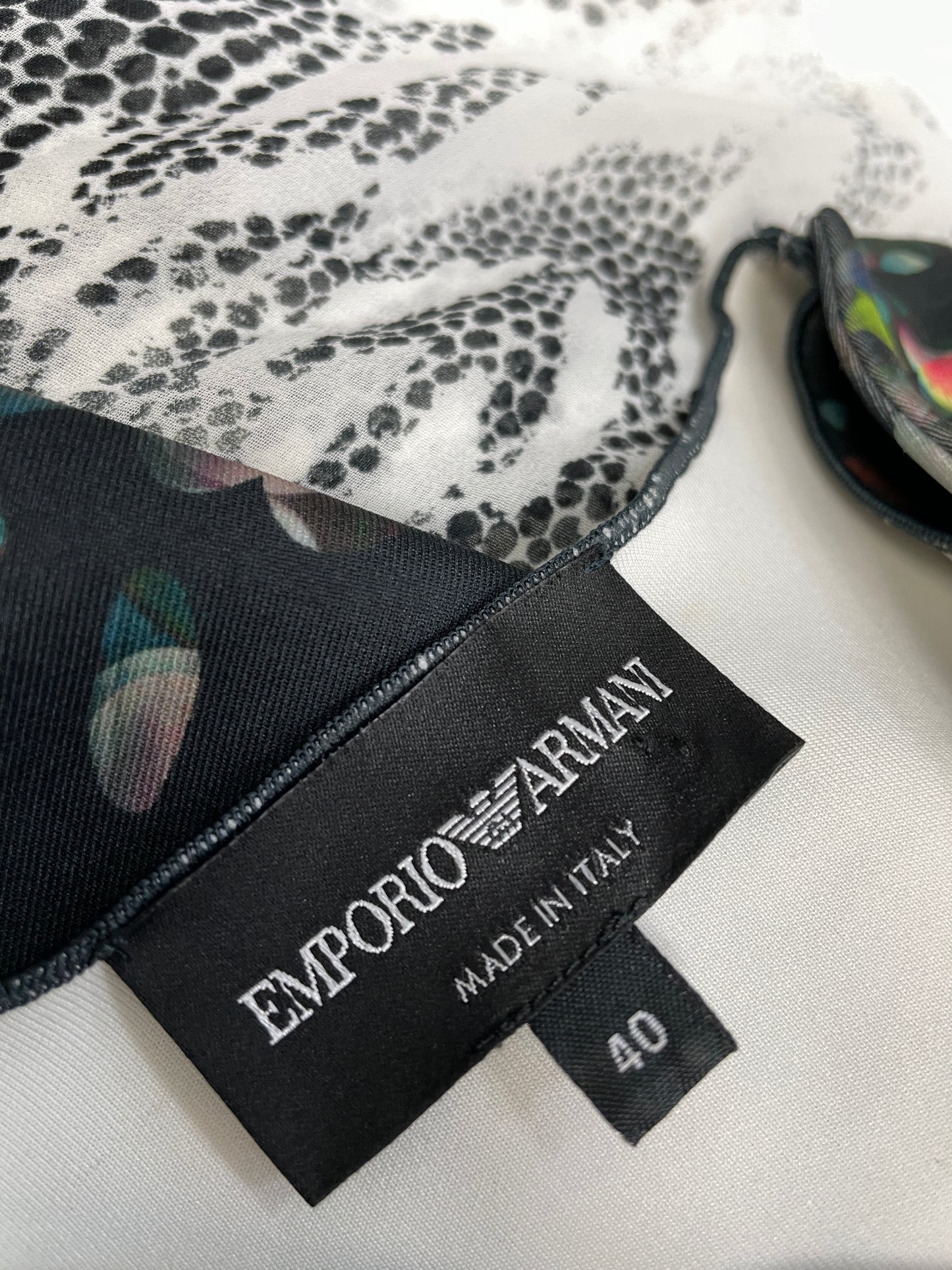Дамски топ EMPORIO ARMANI