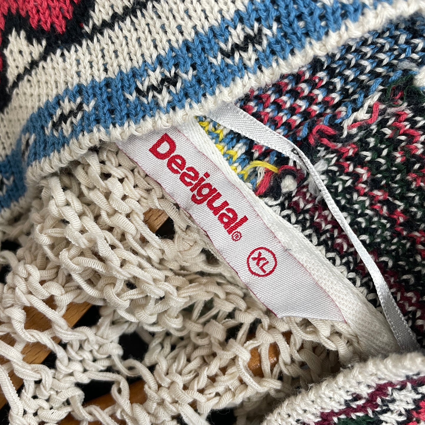 Дамска жилетка DESIGUAL