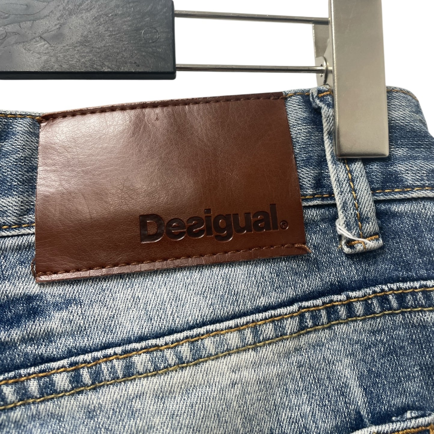 Мъжки дънки DESIGUAL