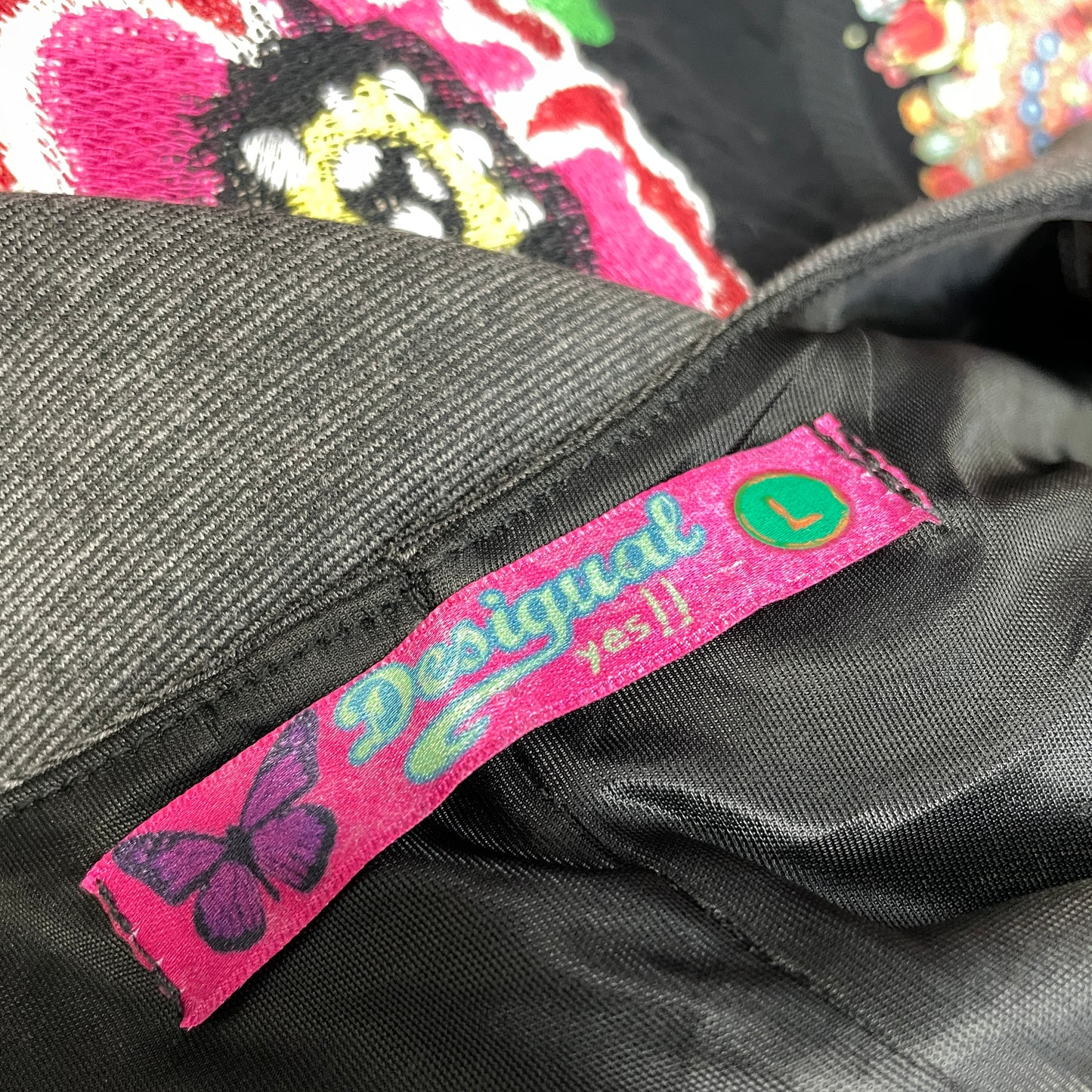 Елегантна рокля DESIGUAL