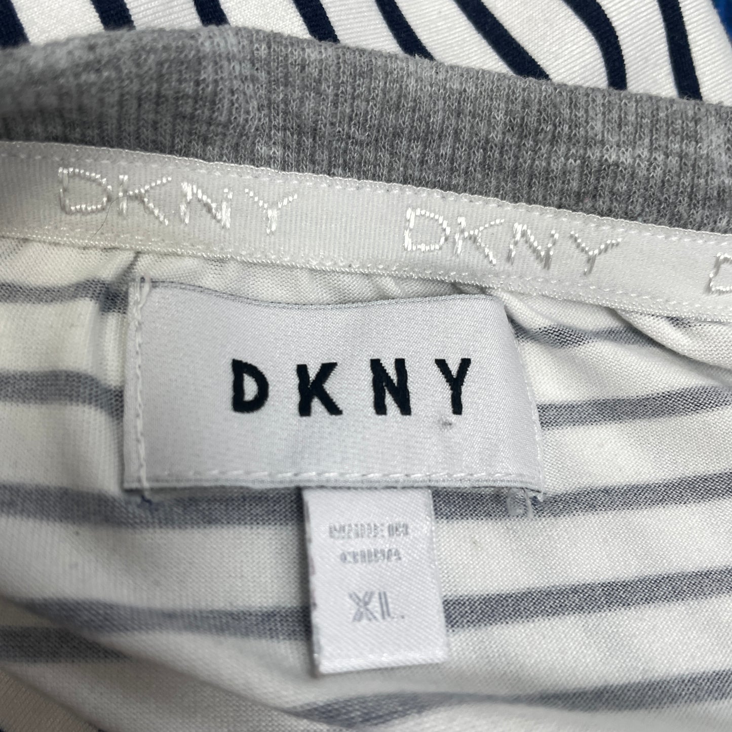 DKNY дамска тениска