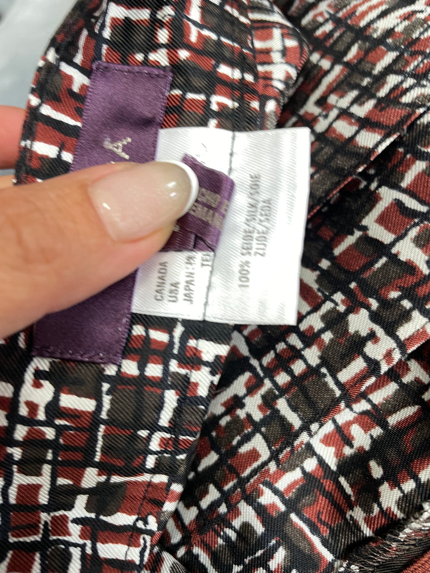 ESCADA копринена пола