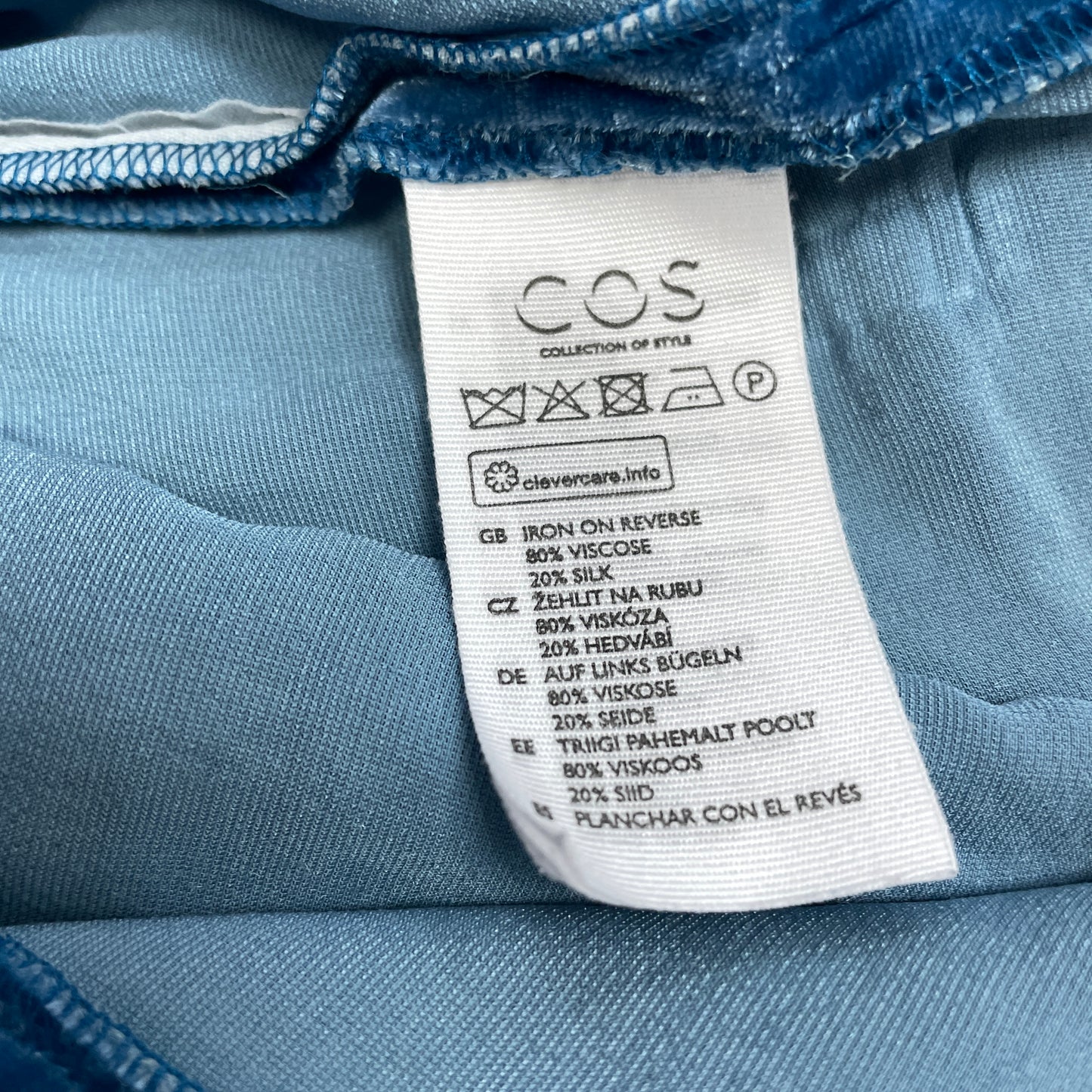 COS кадифена блуза