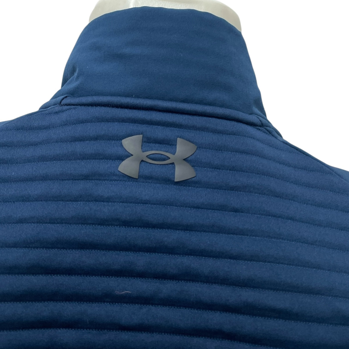 UNDER ARMOUR мъжки елек