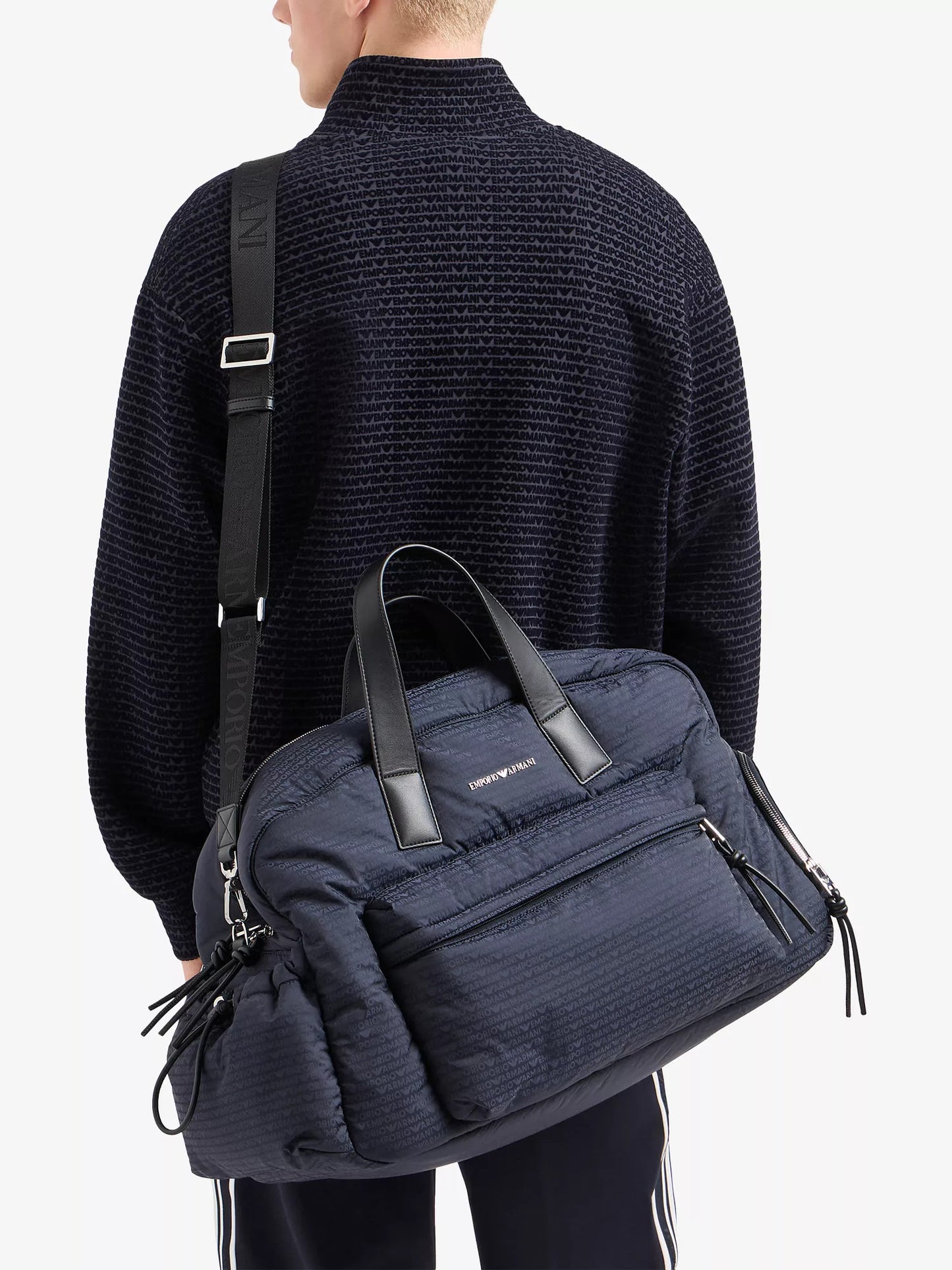 EMPORIO ARMANI мъжка чанта за път
